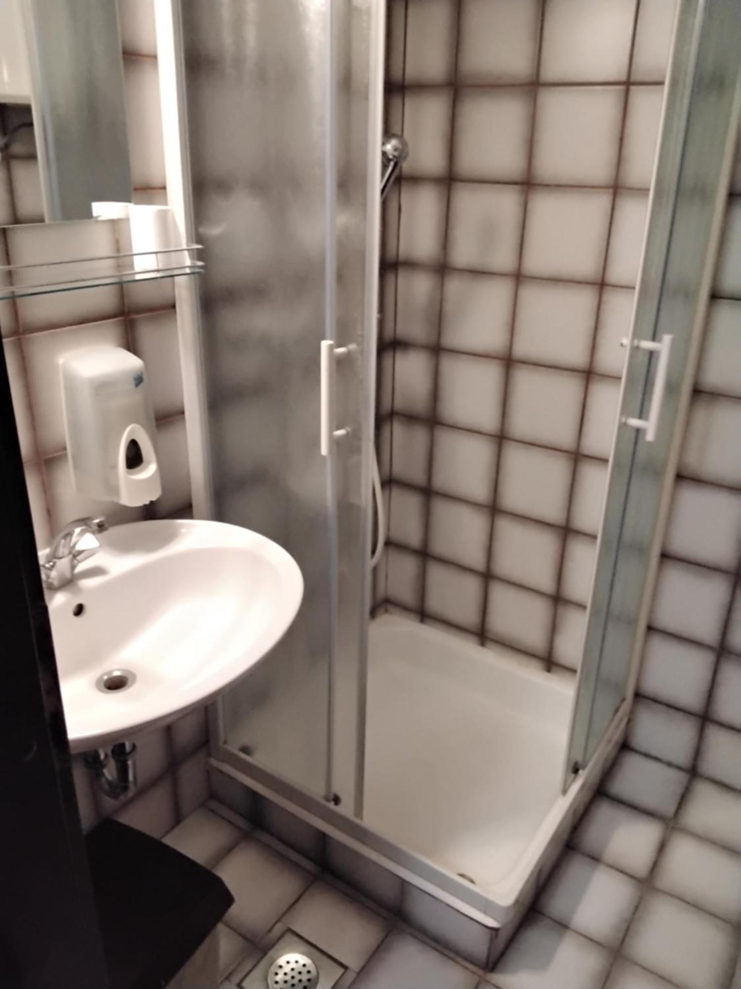 سيركلجي نا جورينجسكيم Accommodation And Restaurant Tia المظهر الخارجي الصورة